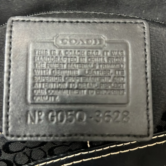 Vintage Coach Soho Black Signature C Pattern Canvas Y2K Hobo Bag F05Q-3628 - Picture 10 of 11